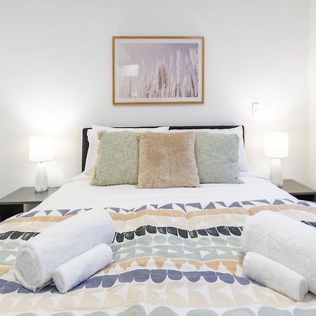 Modern City Living By Latimer Square, Cathedral Apartman Christchurch Kültér fotó
